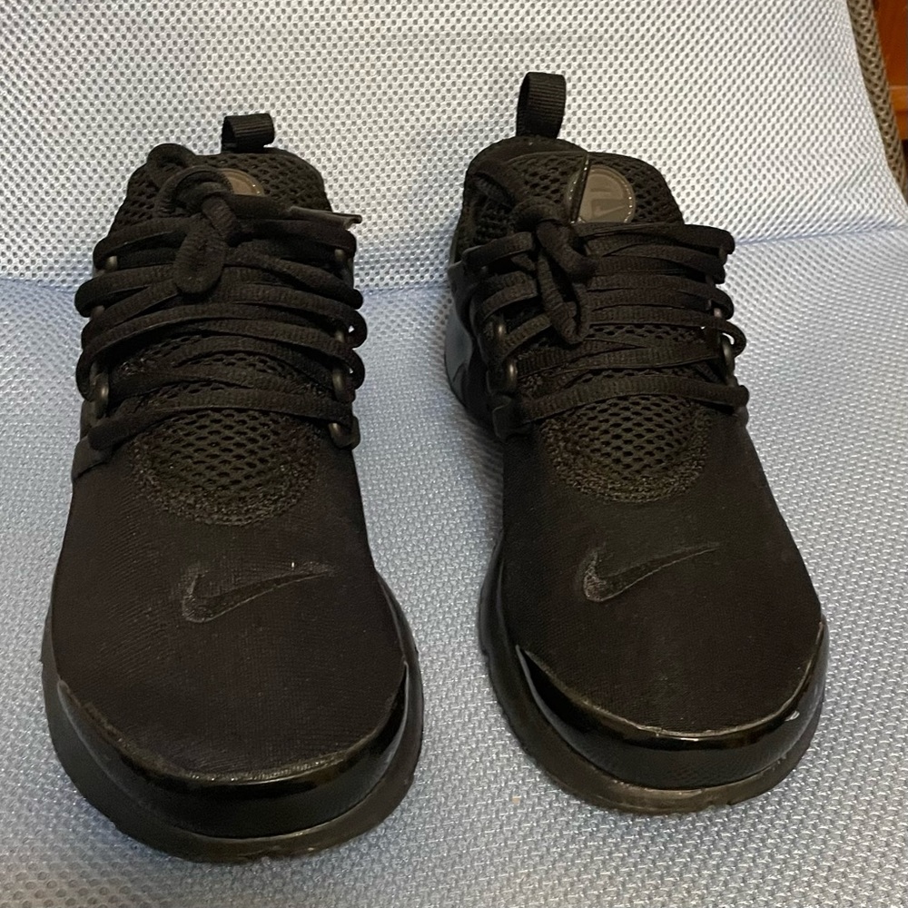 Nike prestos triple black